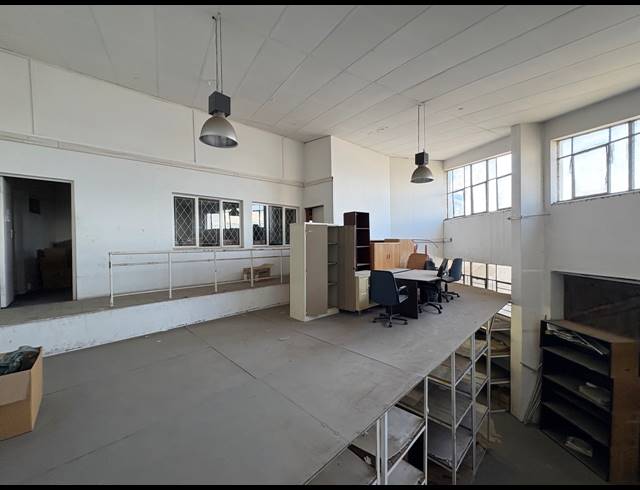 475M² SHOWROOM TO LET IN PAARDEN EILAND